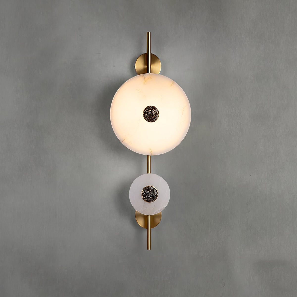 Alabaster Eclipse Wall Light ? 11.8″ x H 31.5″ / Brass & White Wall lamp
