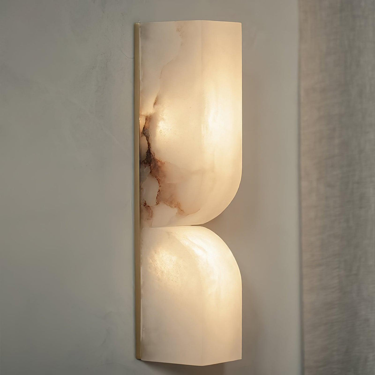 Alabaster Essence Wall Sconce Wall lamp