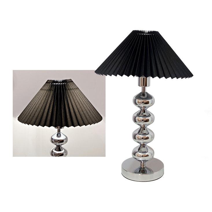 Aleisha Pleated Table Lamp ∅ 13.7″ x H 19.6″ / Dia 35cm x H 50cm / Chrome + Black / US plug Table lamp
