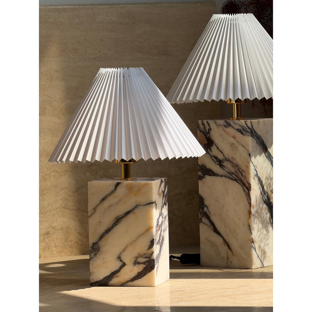 Arouca Table Lamp