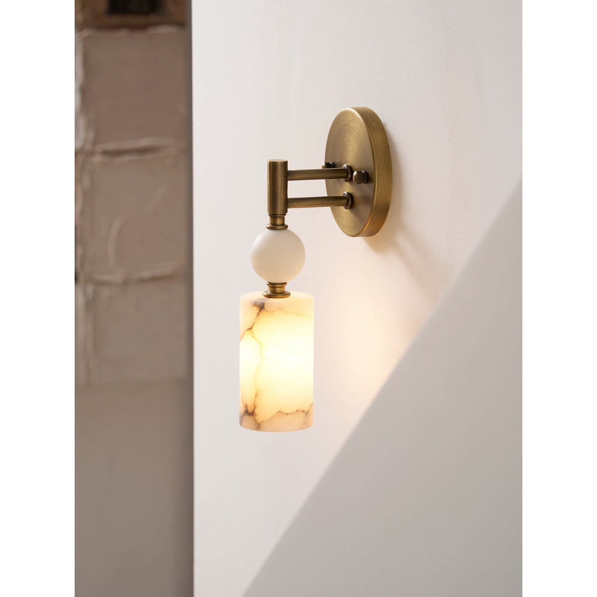 Kingston Marble Wall Lamp