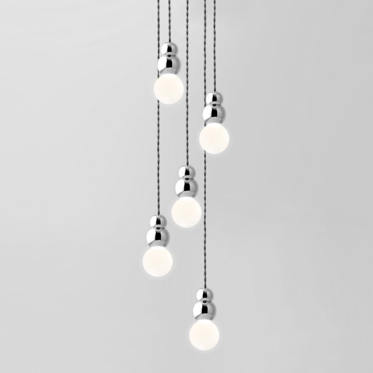 Ball Series Pendant Light 5heads ? 3.9″ x H 6.81″ / Dia 10cm x H 17.3cm / Chrome / Hanging Cable Pendant light