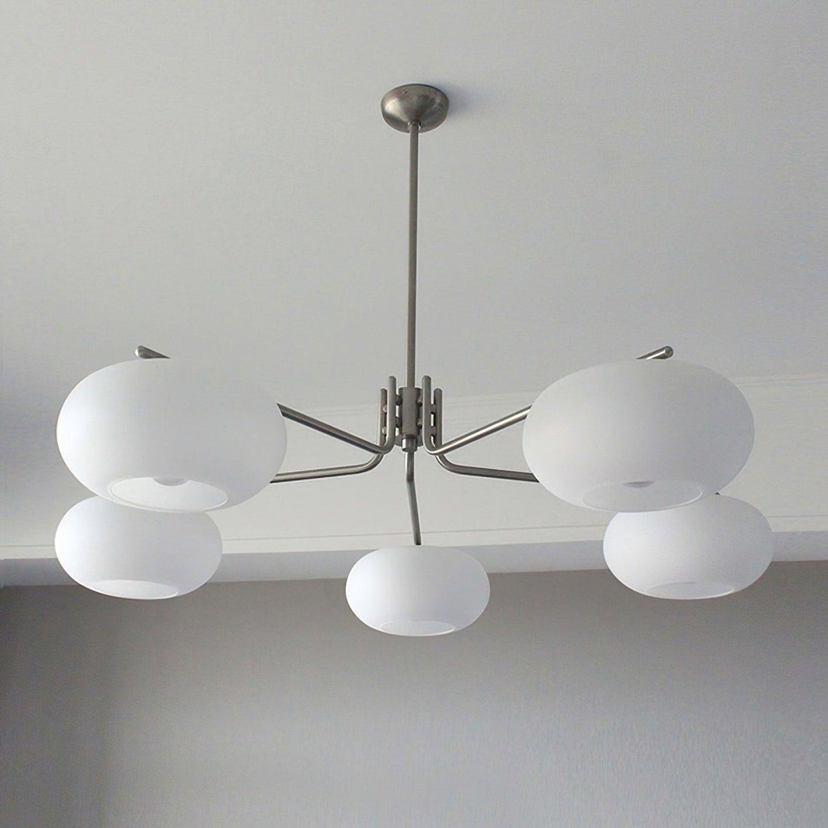 Barndon Chandelier ∅ 39.4″ x H 11.4″ / Dia 100cm x H 29cm / Sand Nickel Chandelier