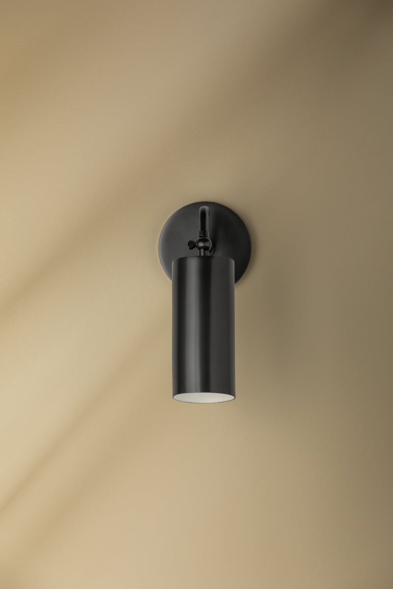 Bea Wall Lamp
