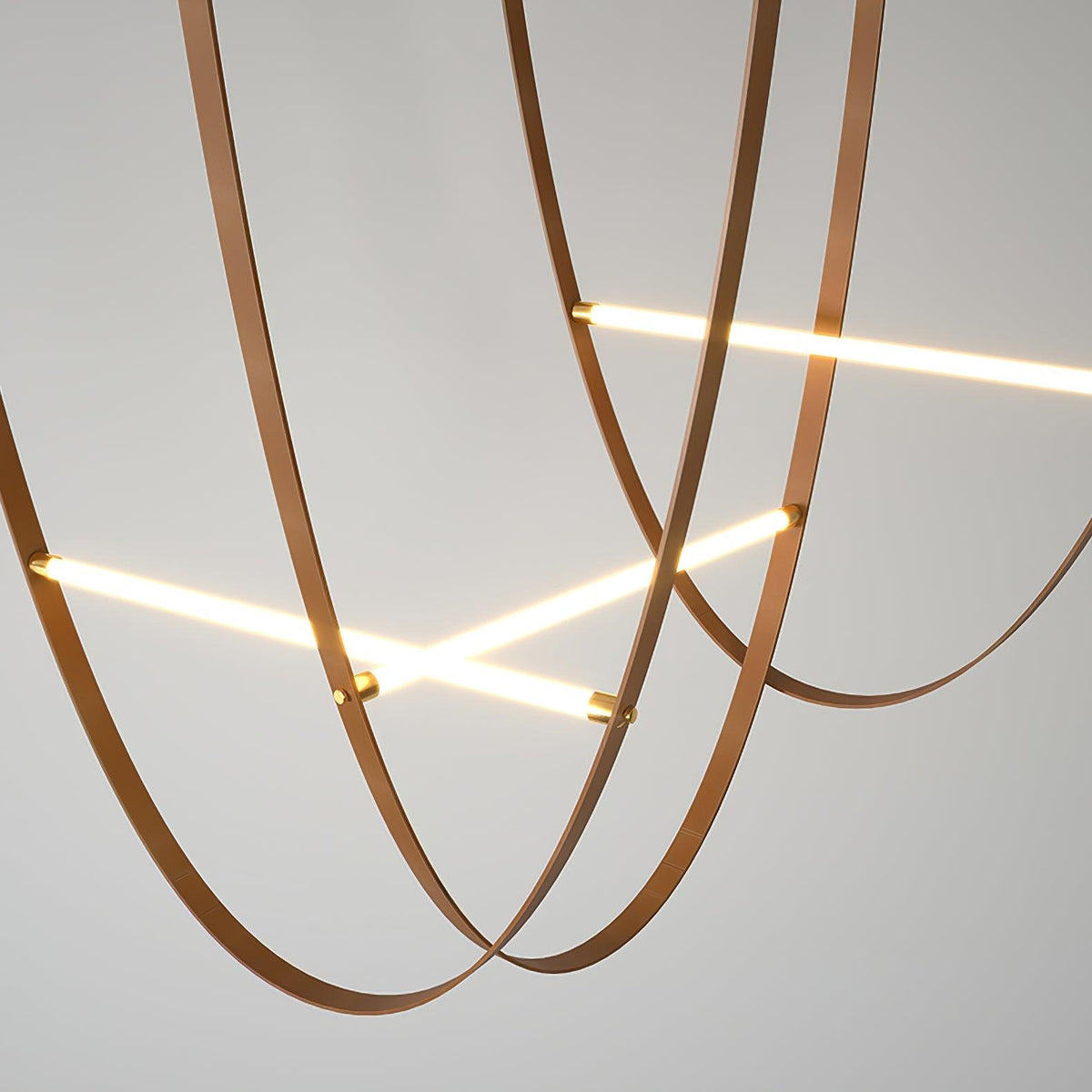 Tracer Belt Pendant Lamp L 18.5″ + L 26.4″ + L 32.7″ / Gold & Light Brown / Warm Light Chandelier