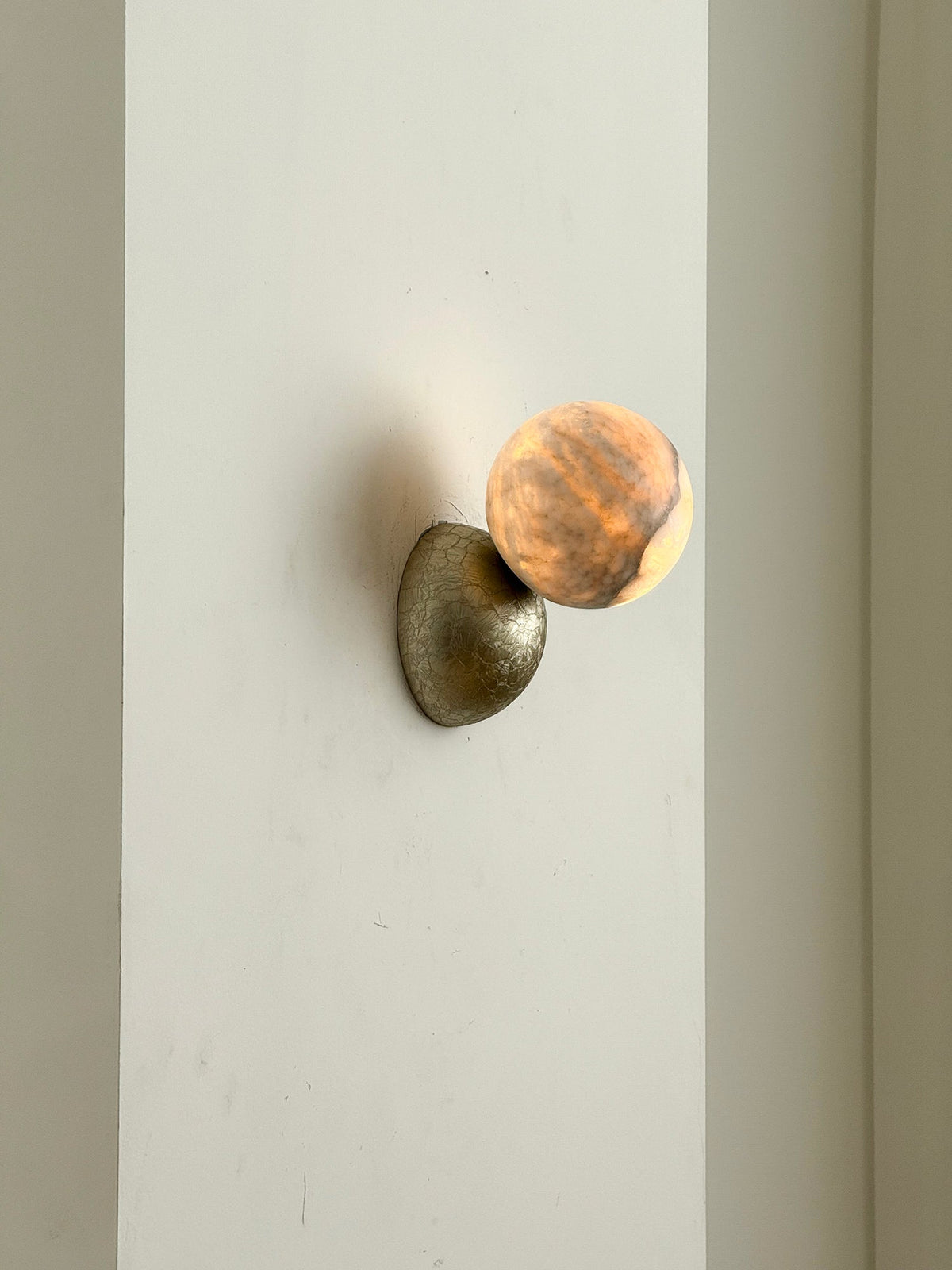 Callisto Eclipse Wall Lamp