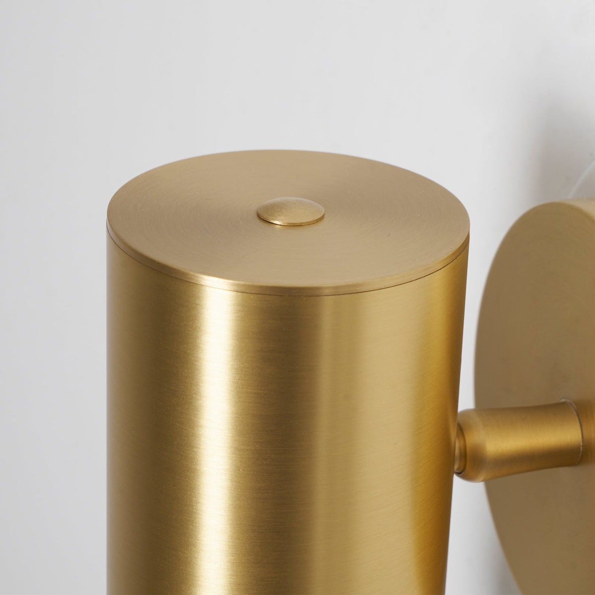 Champeaux Sconce