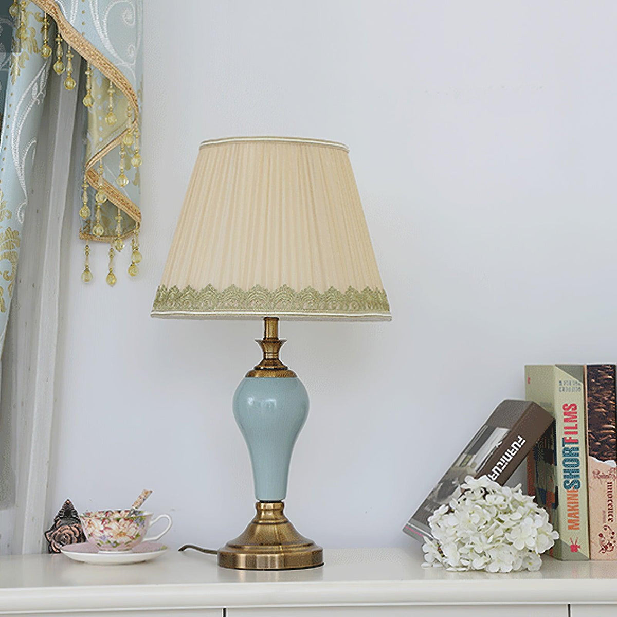 Chaslyn Desk Lamp Table lamp