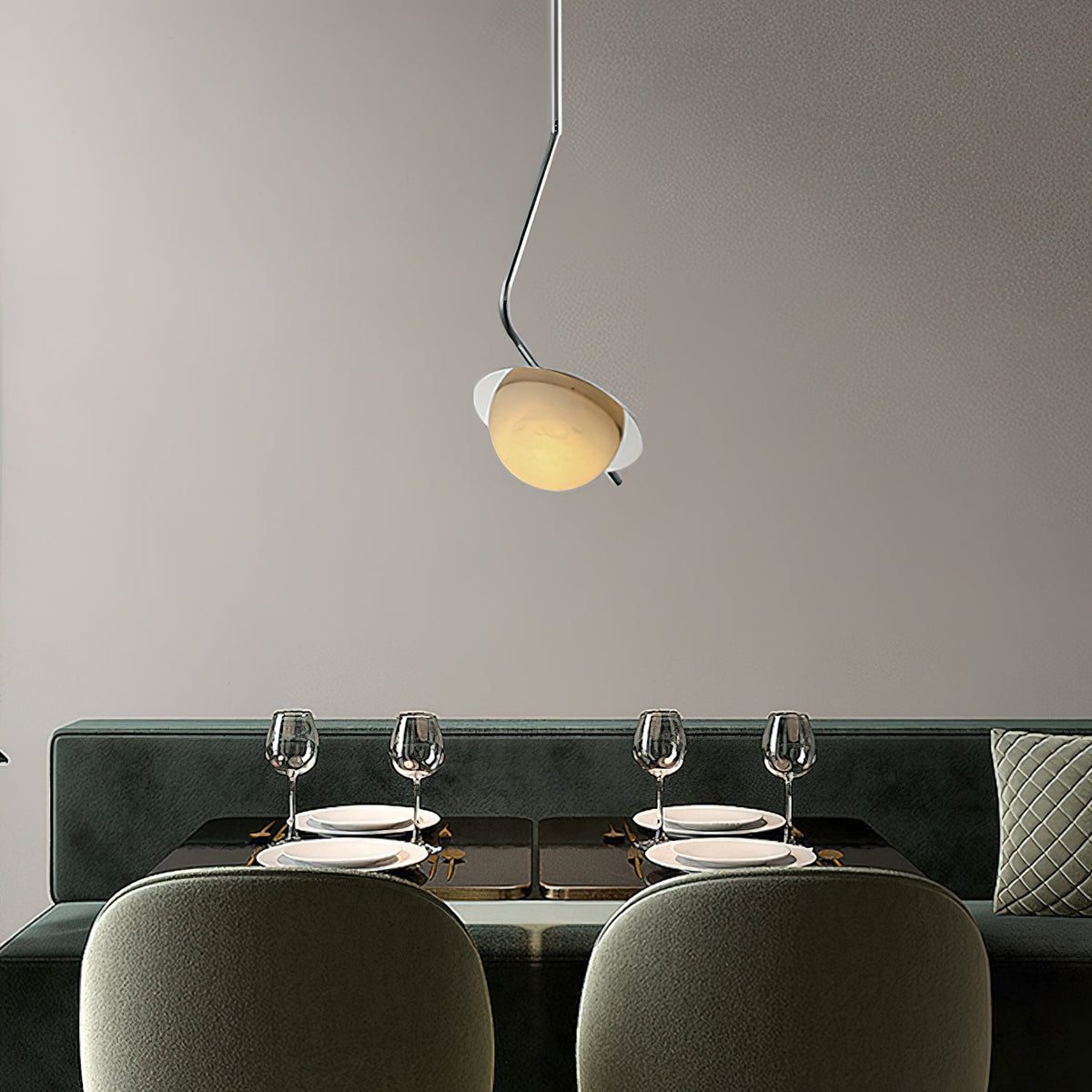 Chic Luminance Alabaster Pendant Light