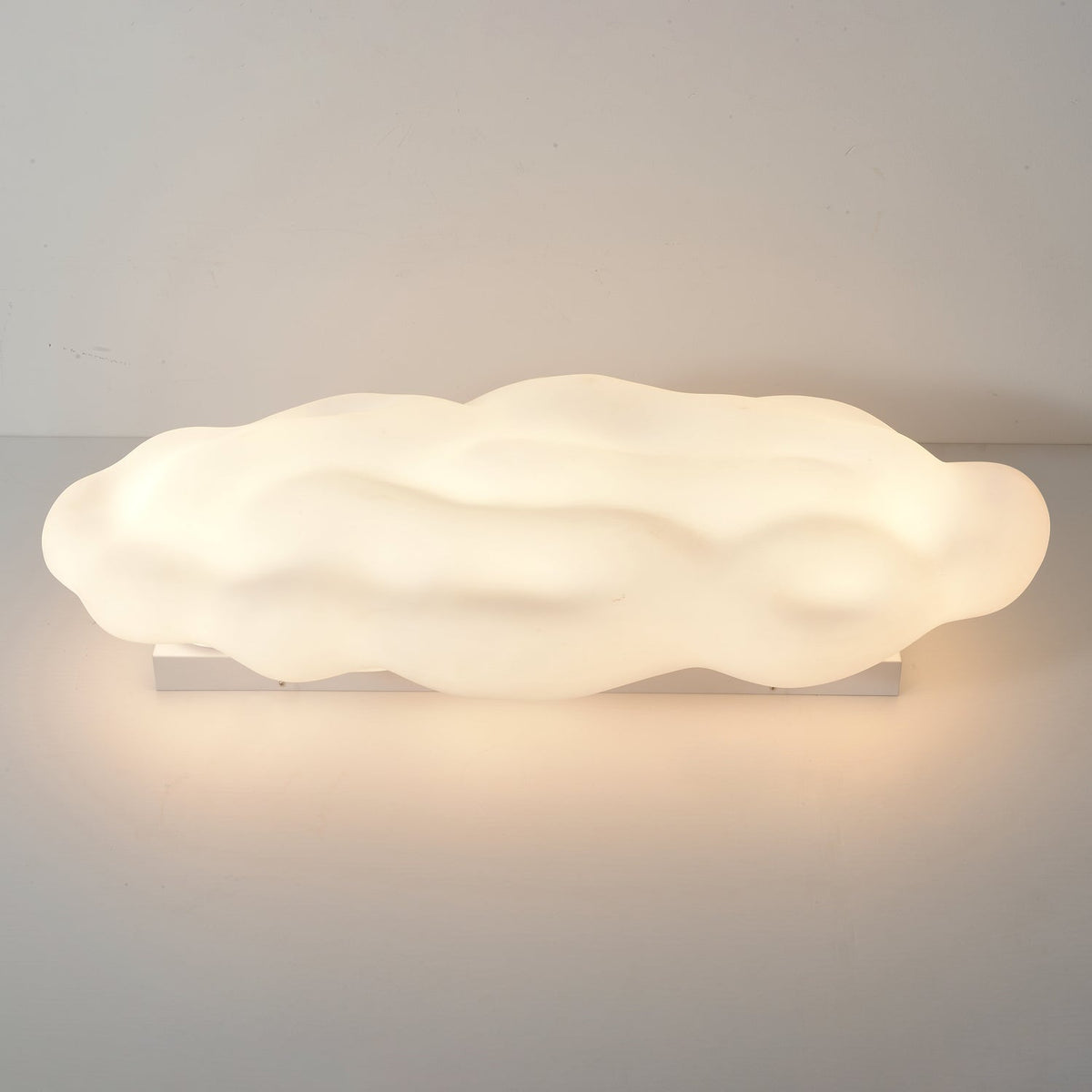 Cloud Outdoor Floor Light L 47.2″ x W 22.8″ x H 10.6″ / White / Dual Color Temperature Outdoor Lighting