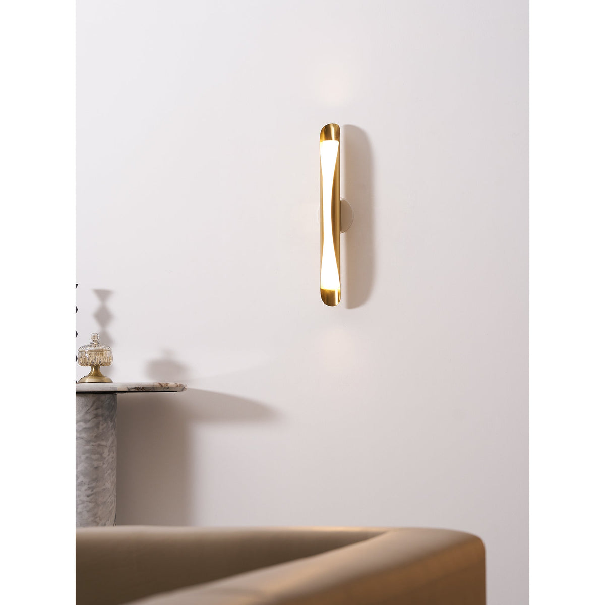 Cocon Wall Lamp