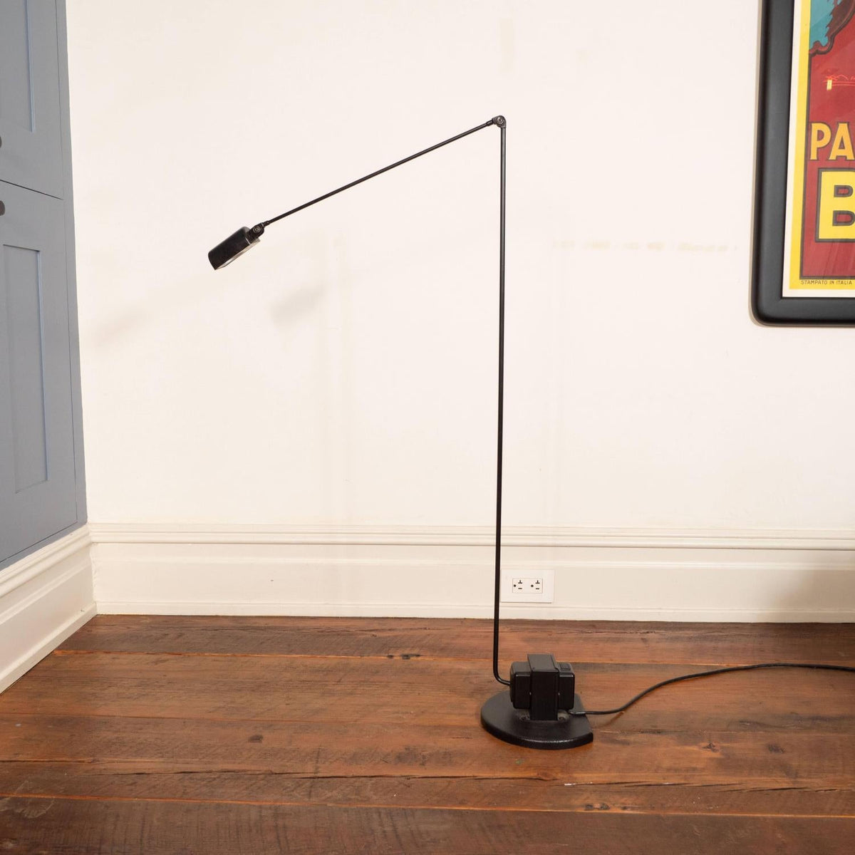 Vector Floor Lamp
