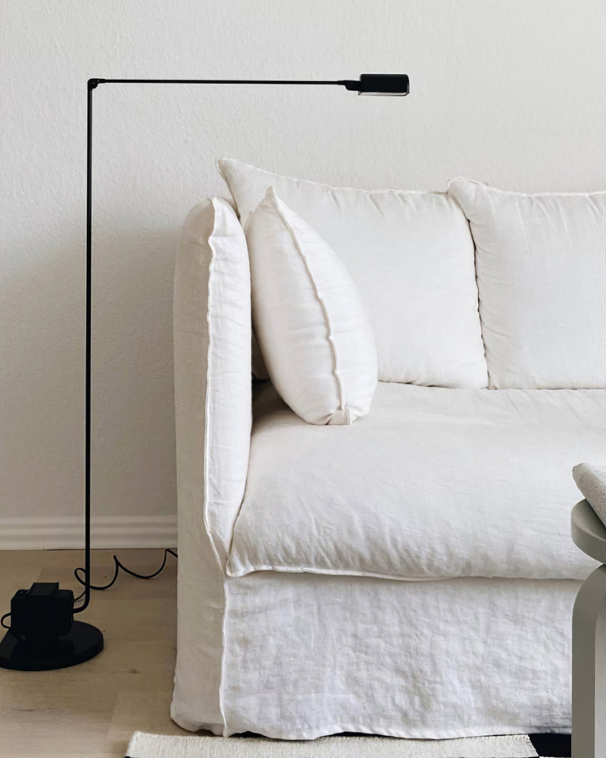Vector Floor Lamp