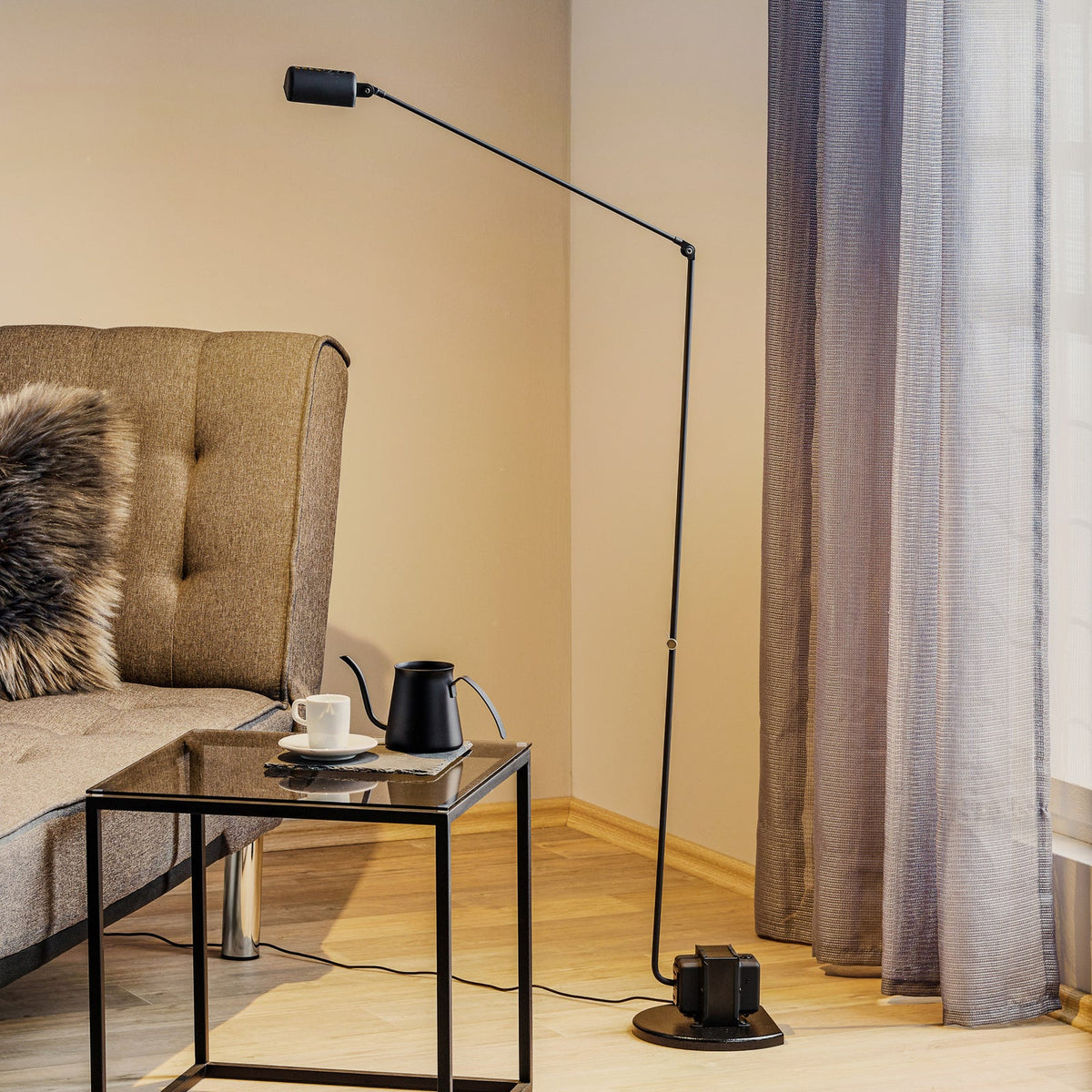 Vector Floor Lamp