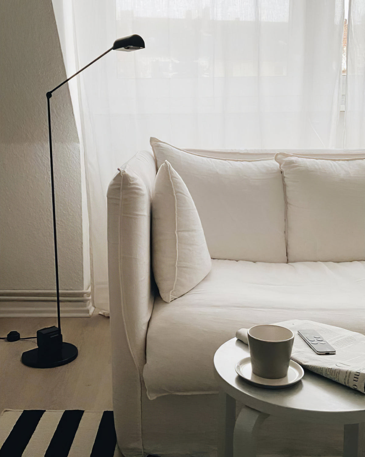 Vector Floor Lamp