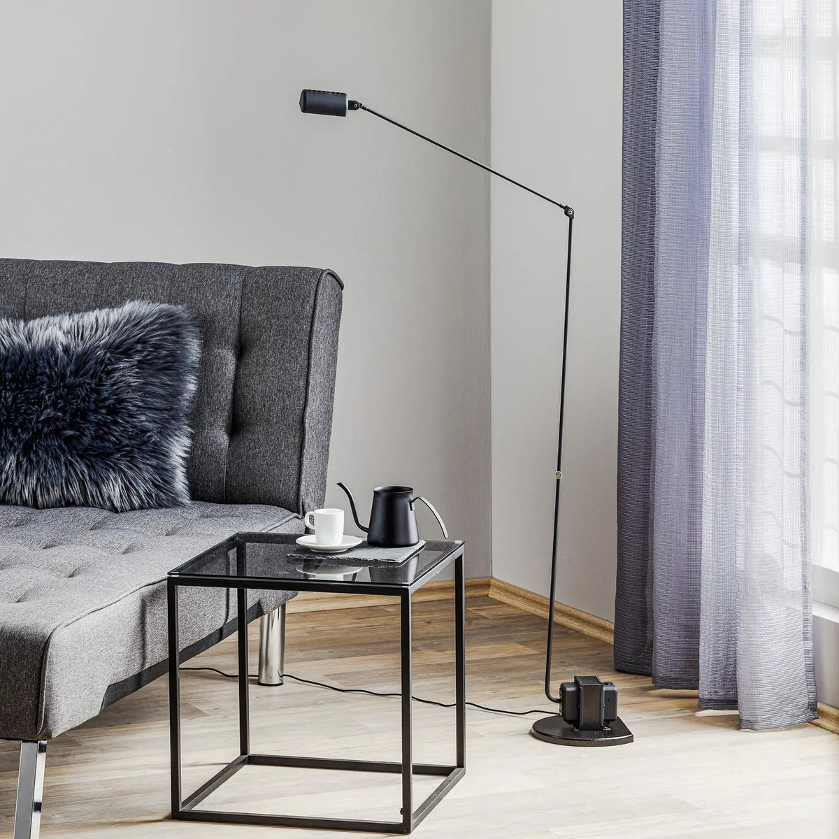 Vector Floor Lamp