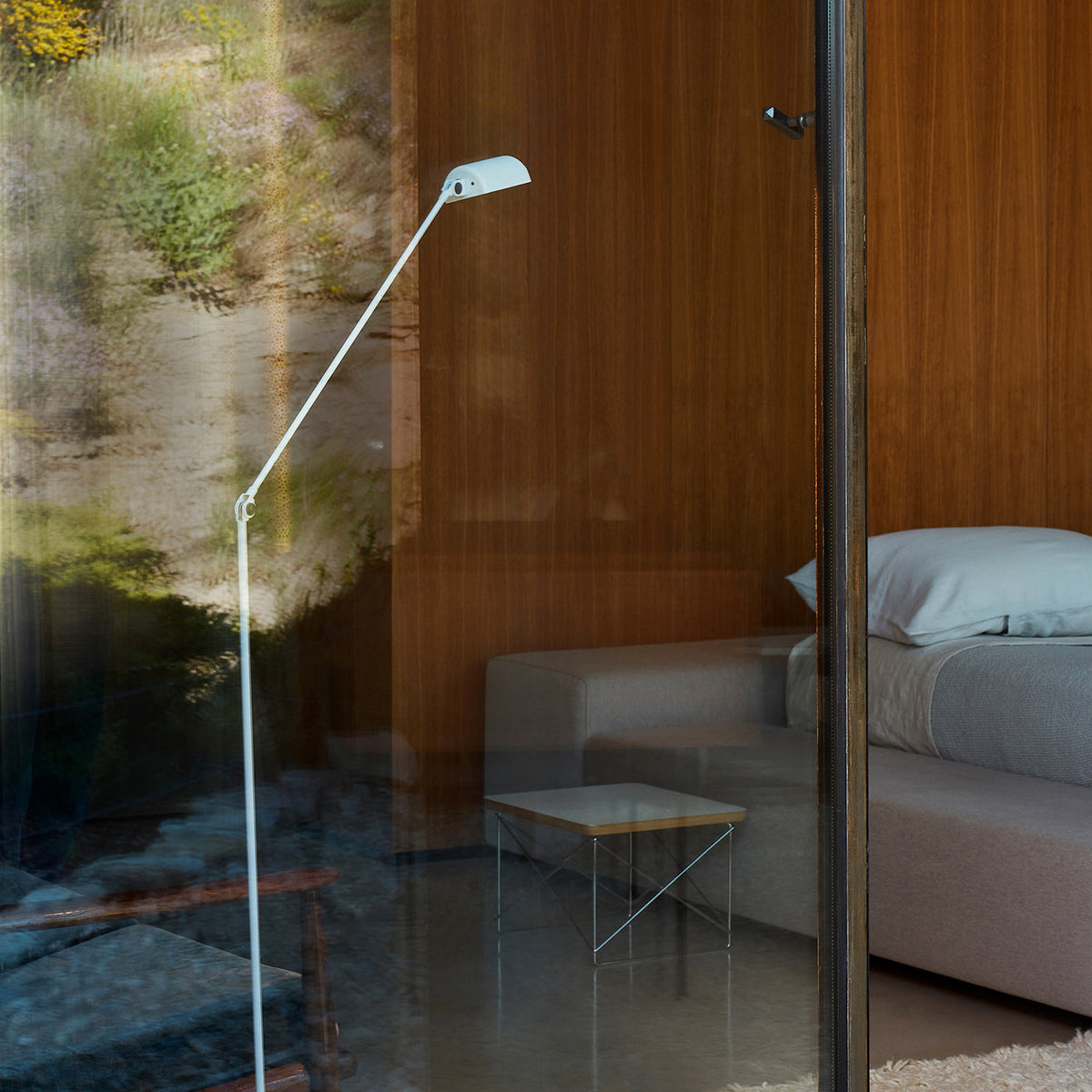 Vector Floor Lamp