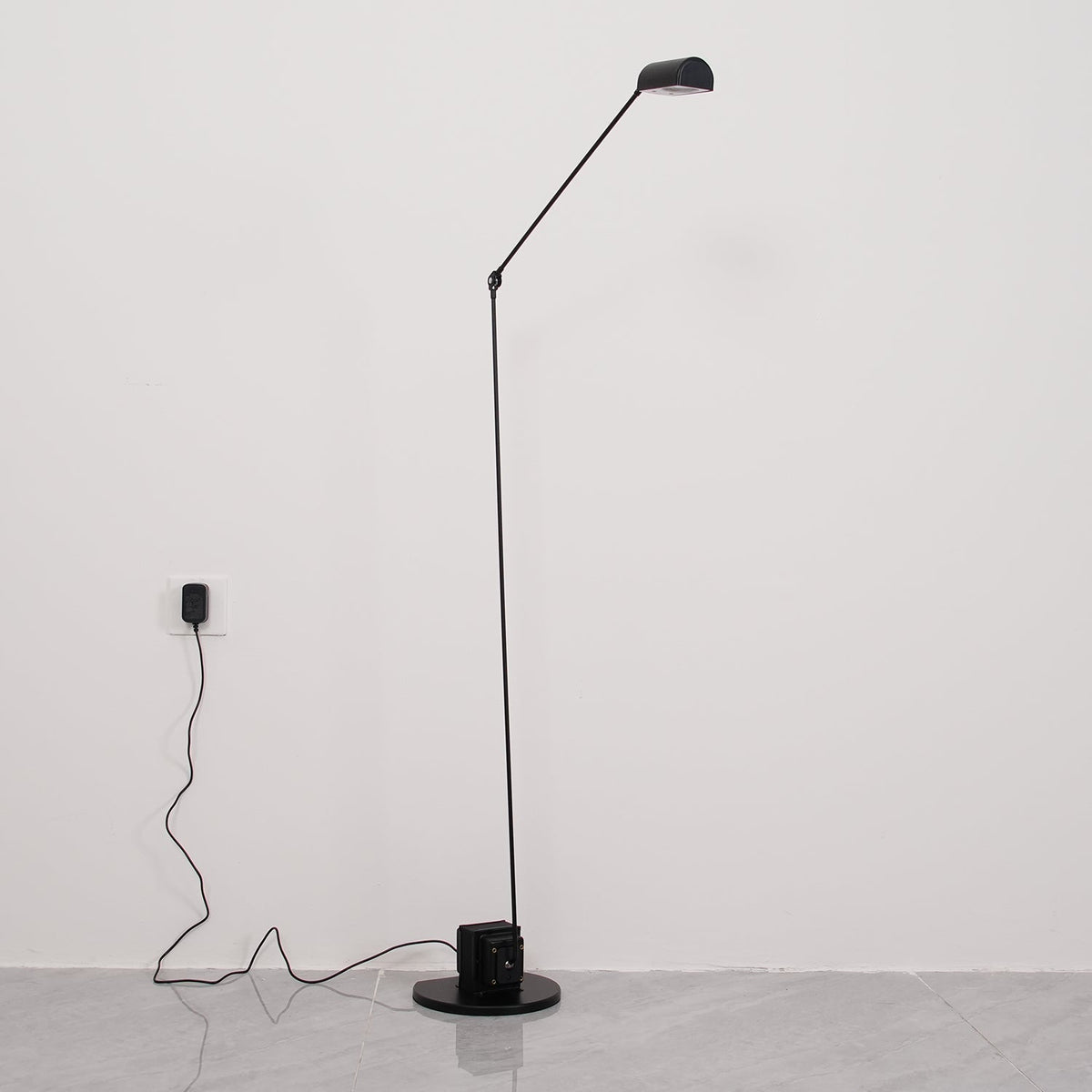 Dynamo Floor Lamp Floor lamp