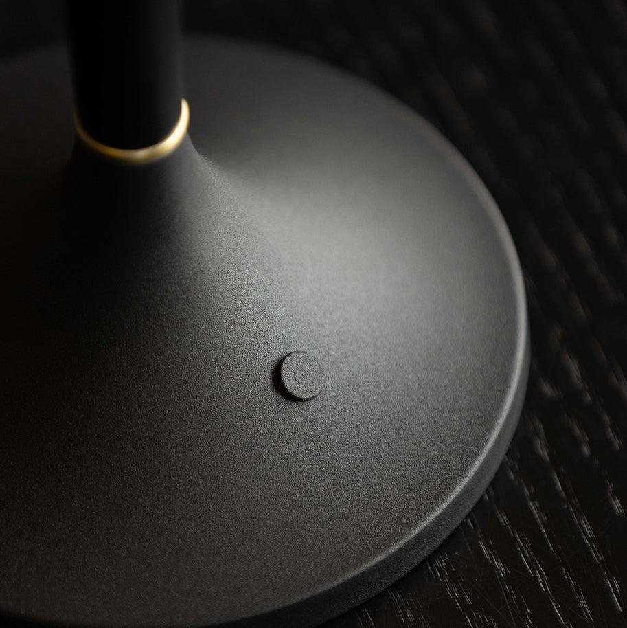 Devon Black Table Lamp (Built-in Battery)