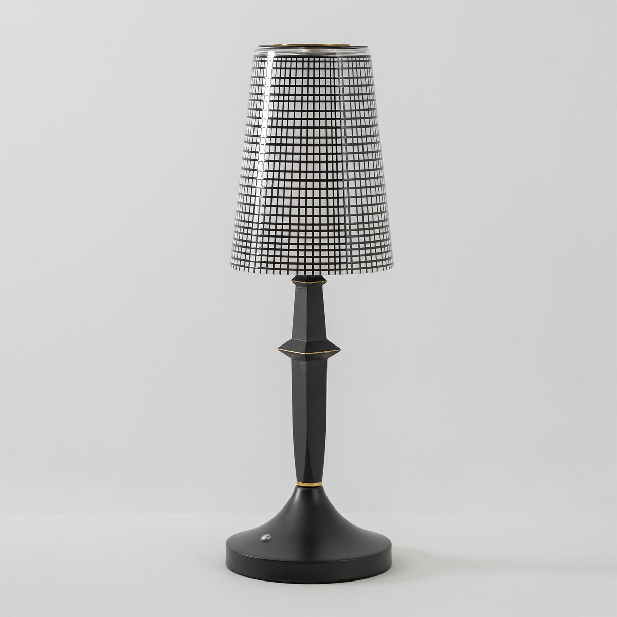 Devon Black Table Lamp (Built-in Battery)