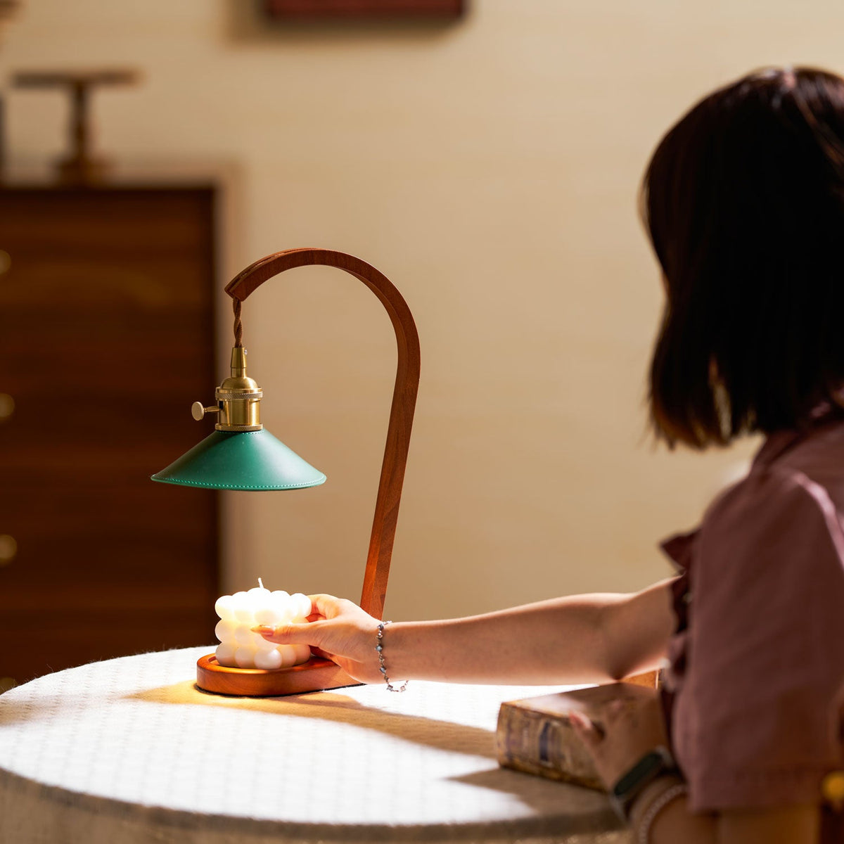 Diosa Candle Warmer Lamp