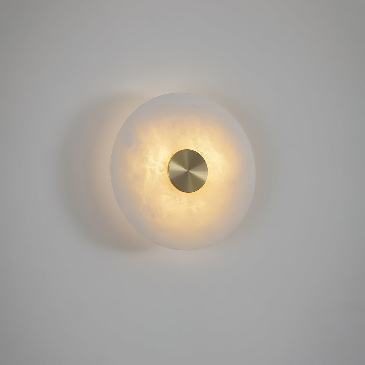 Disc Shaped Alabaster Wall Light ? 11.8″ x H 2.8″ / Brass & White / Warm Light Wall lamp