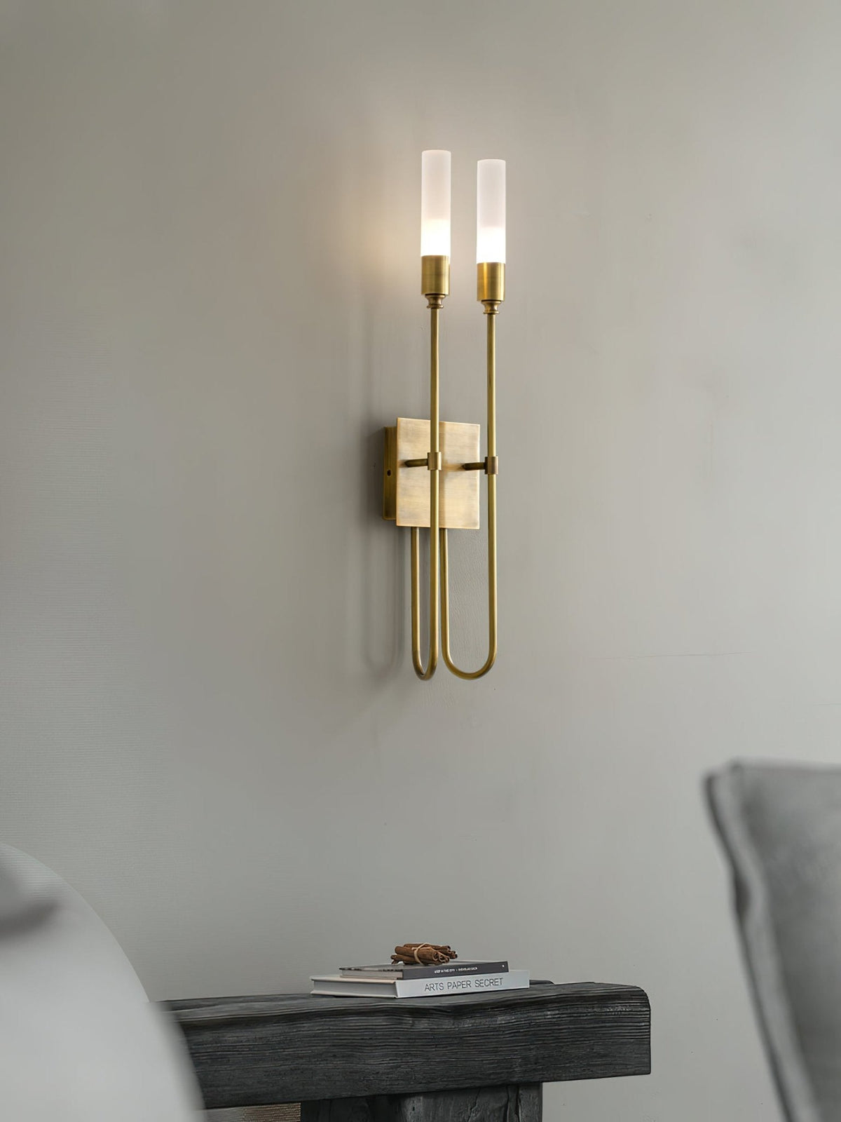 Double Arrow Wall Sconce 1001 Wall lamp