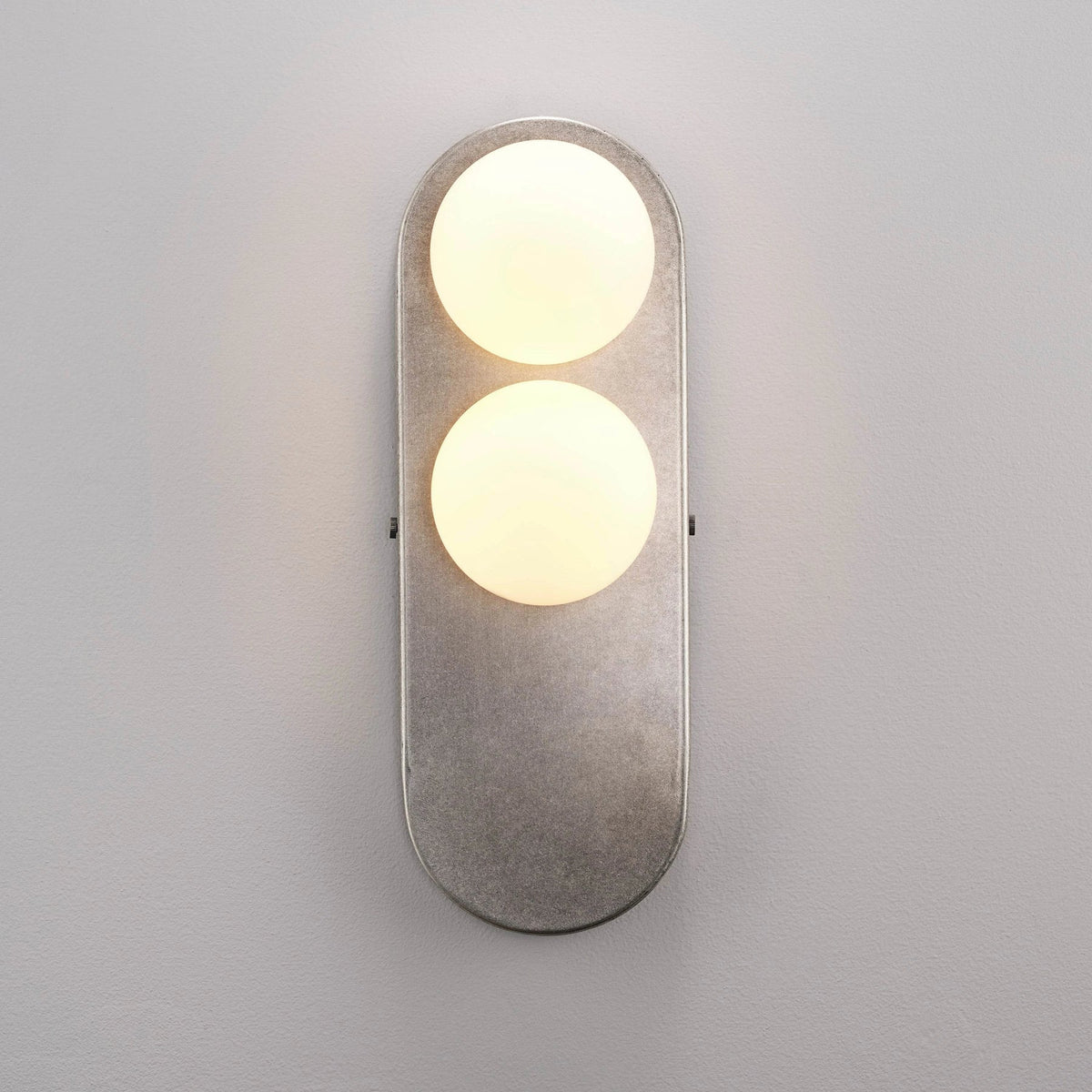 Eccolo Wall Lamp