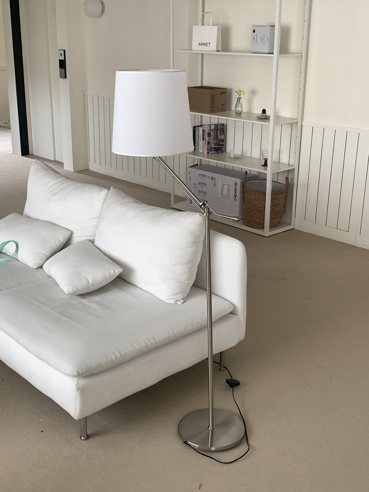 Verano Floor Lamp
