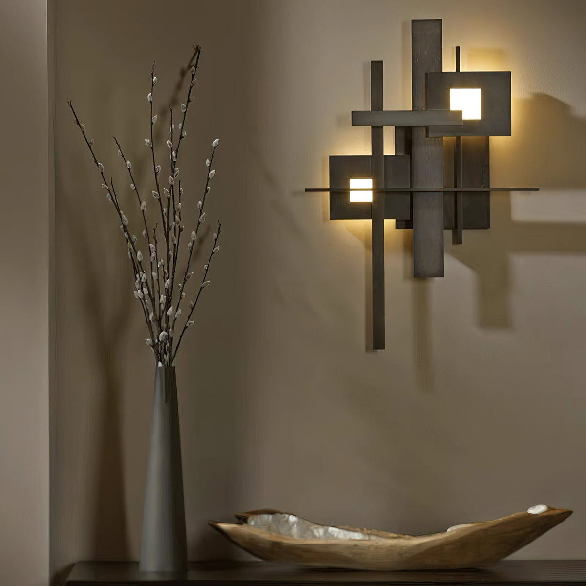 Eithne Planar Wall Lamp ? 18.9″ x H 23.2″ / Black / Warm Light Wall lamp
