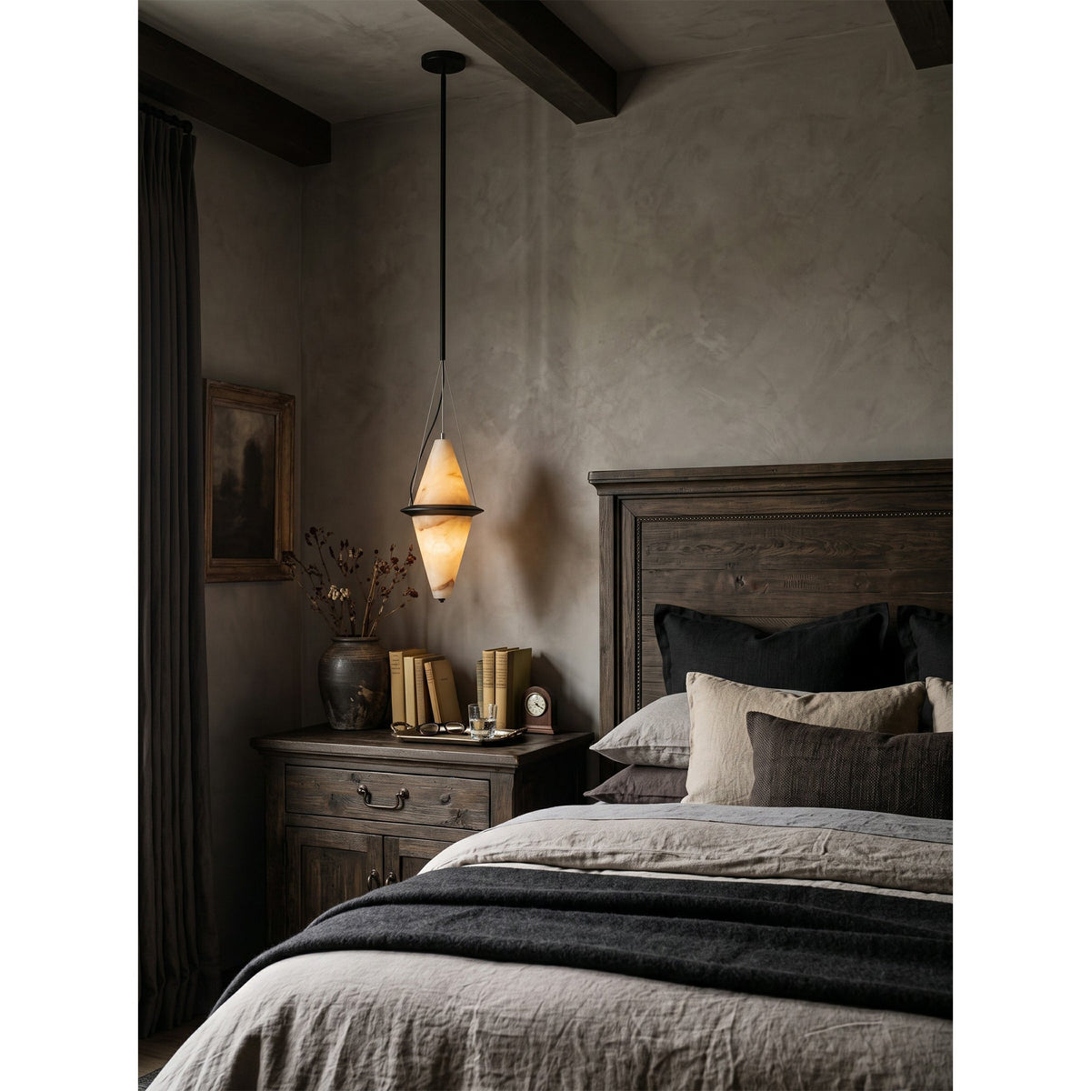 Elaris Alabaster Pendant Lamp