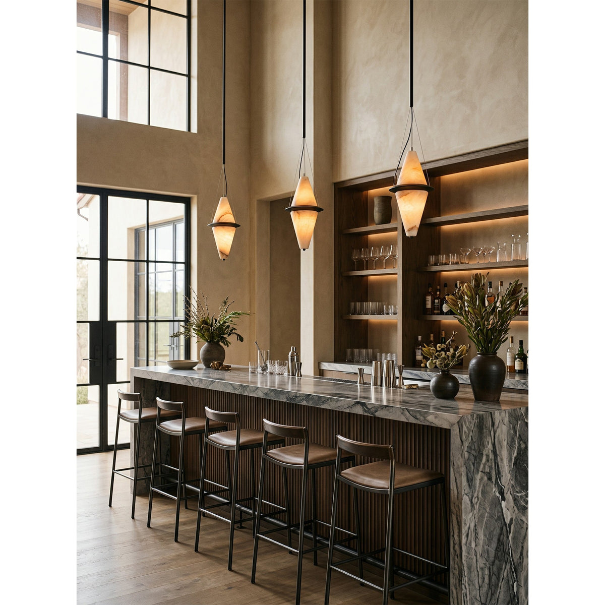 Elaris Alabaster Pendant Lamp