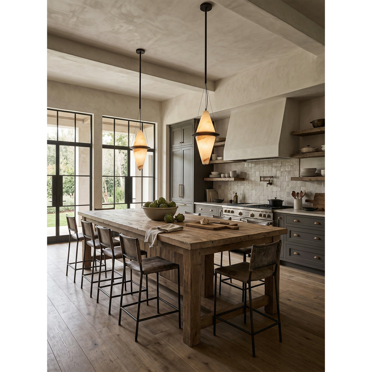Elaris Alabaster Pendant Lamp