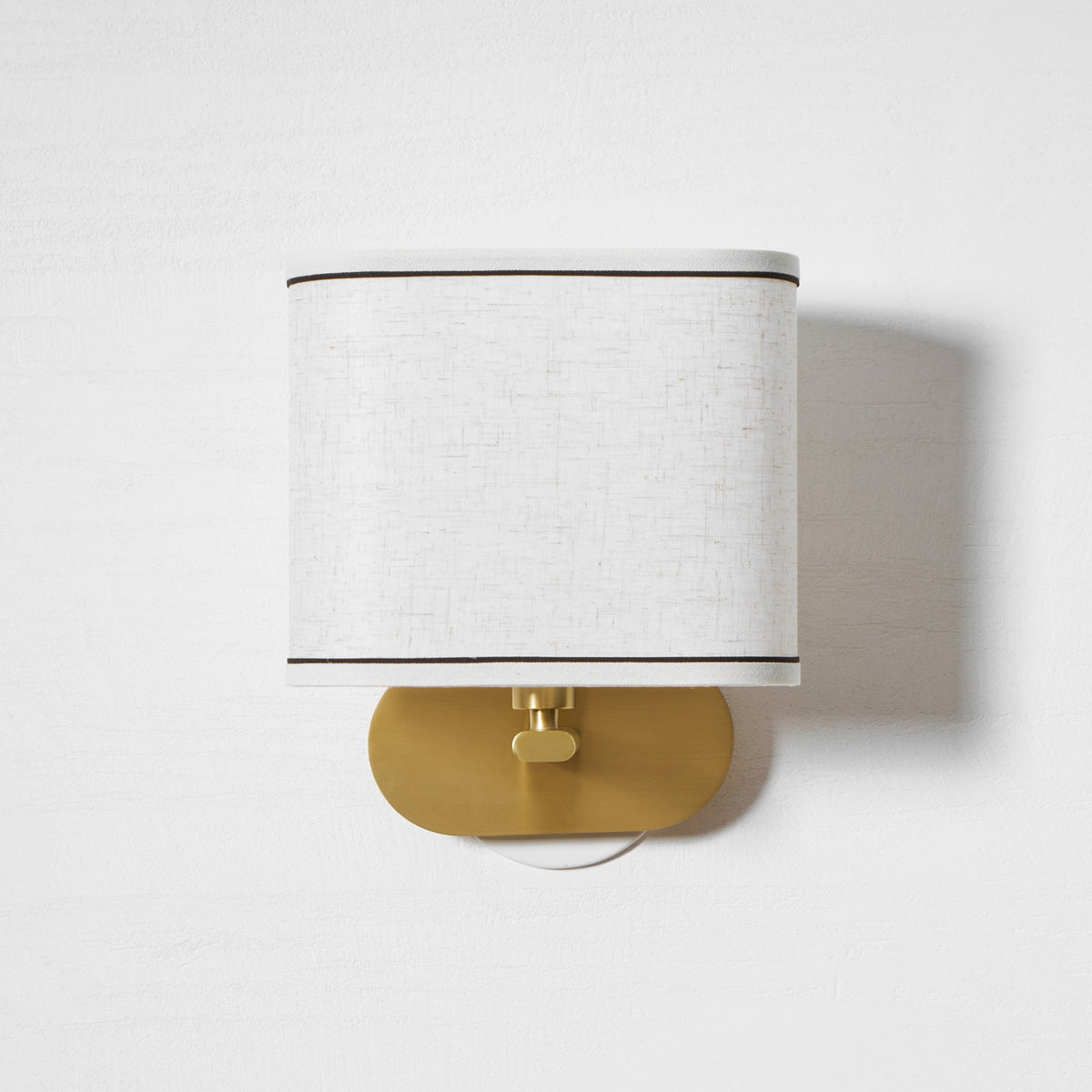 Ellara Wall Lamp