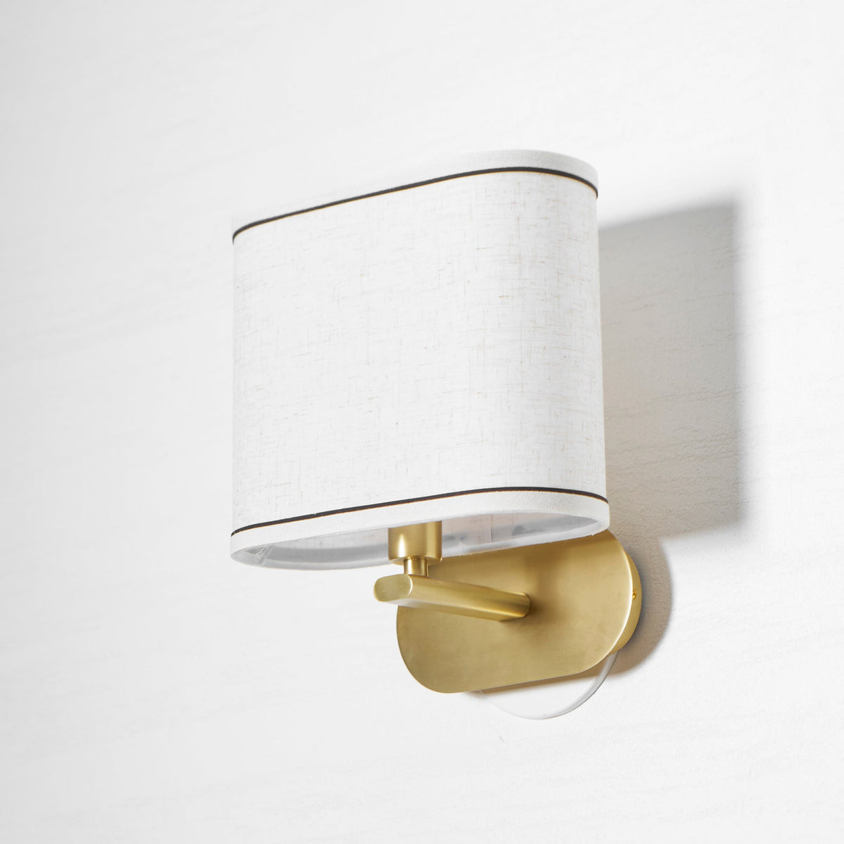 Ellara Wall Lamp