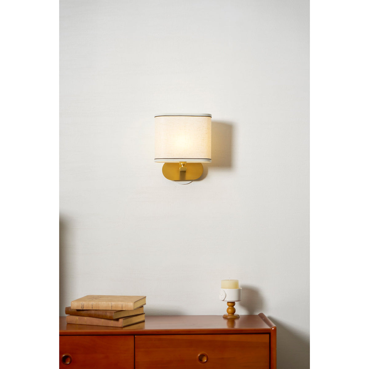 Ellara Wall Lamp