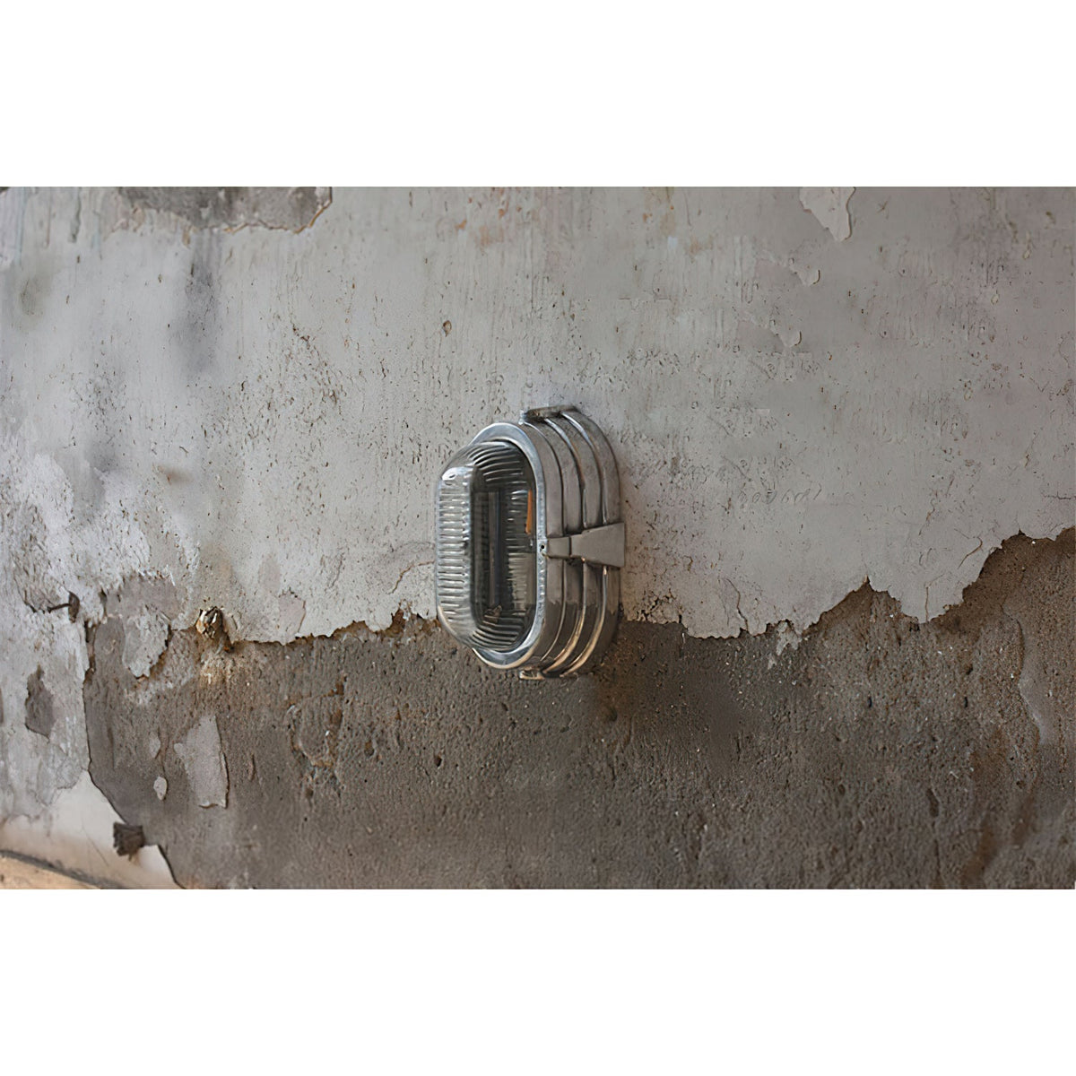 Elmas Wall Lamp