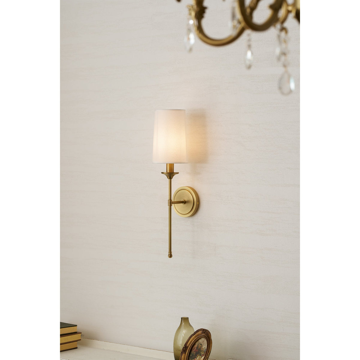 Emily Wall Lamp
