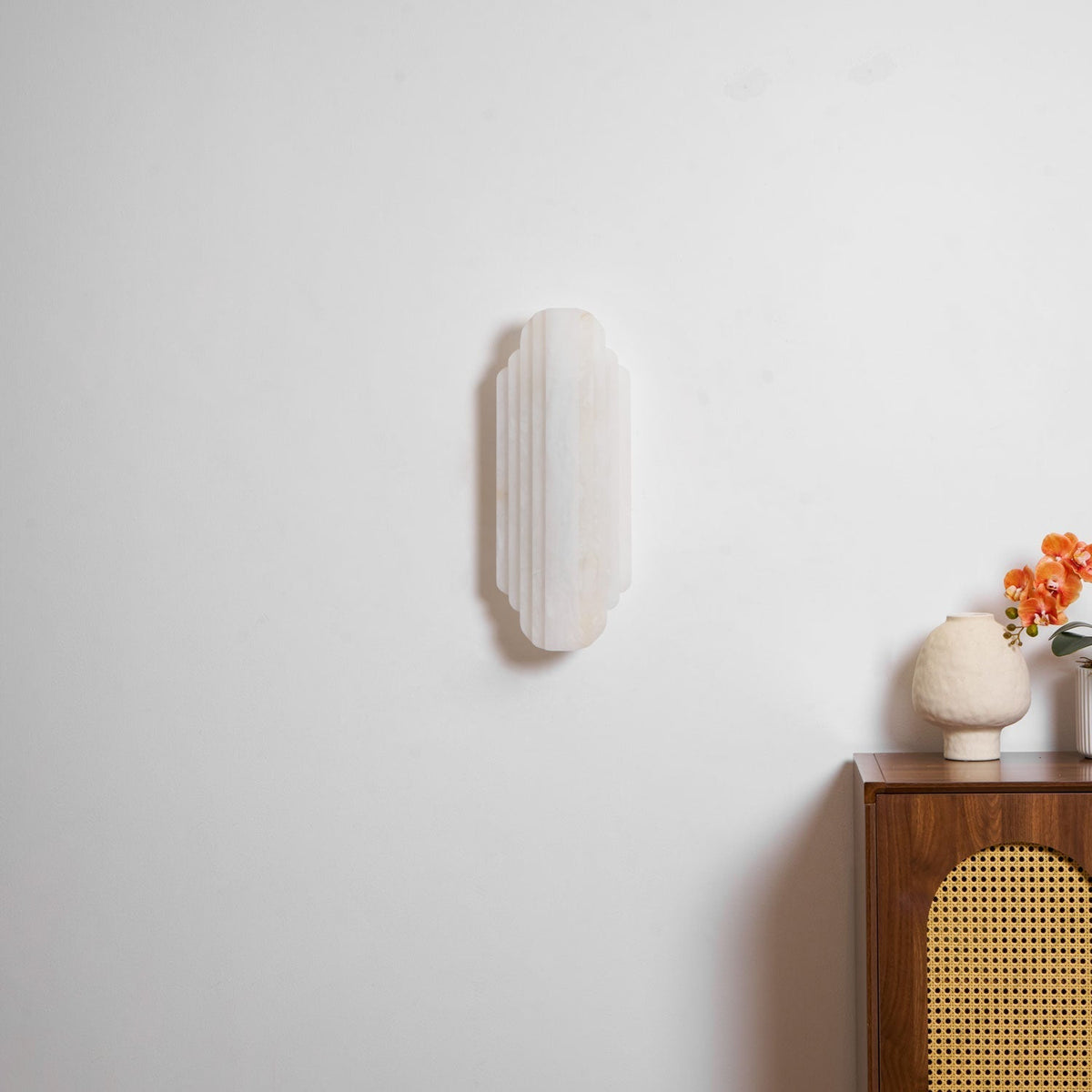 Estelle Alabaster Wall Sconce 1001 Wall lamp