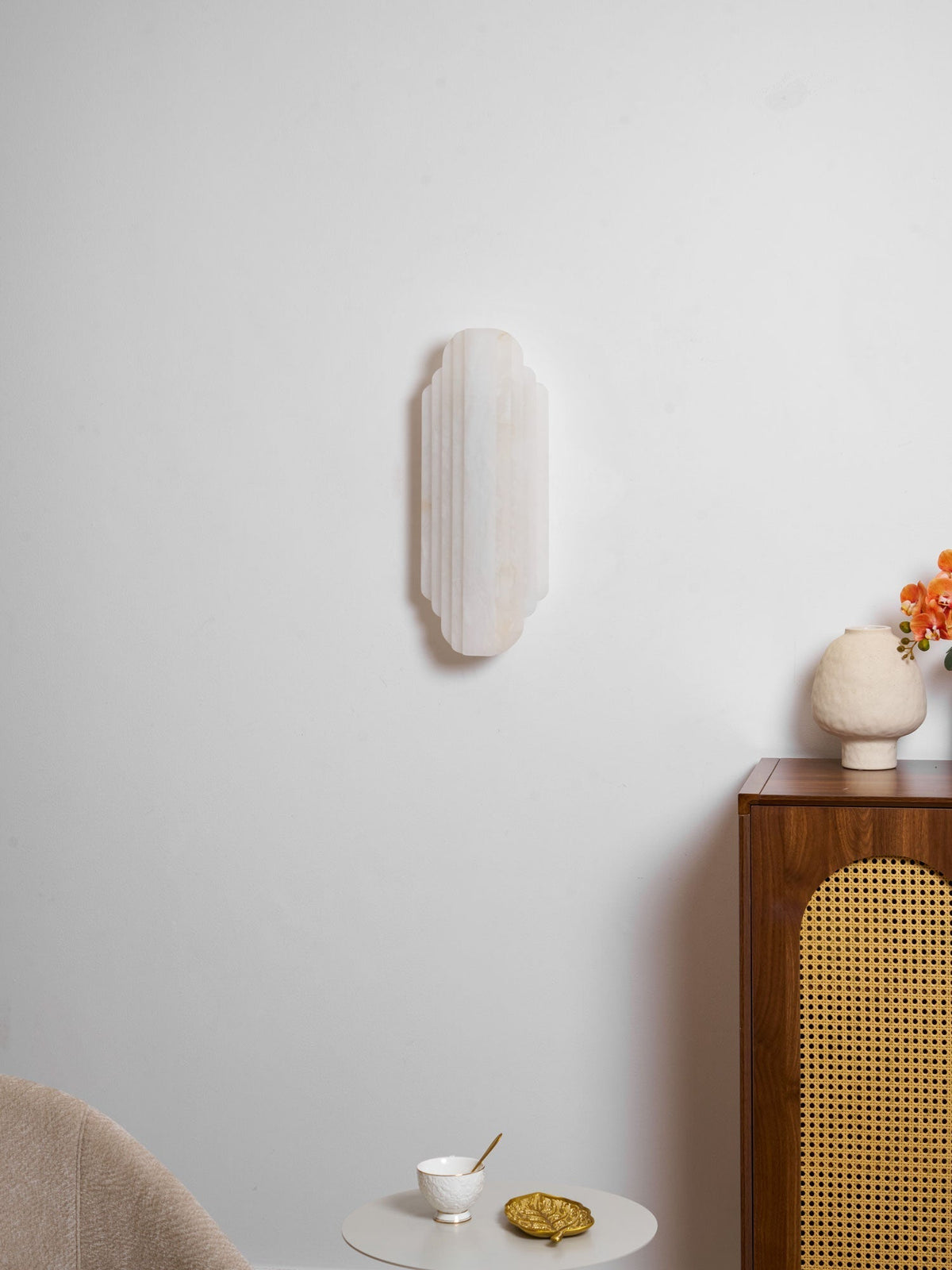 Estelle Alabaster Wall Sconce 1001 Wall lamp