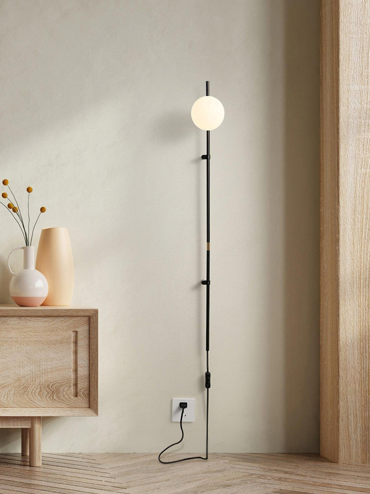 Funiculi Plug In Wall Lamp Wall lamp