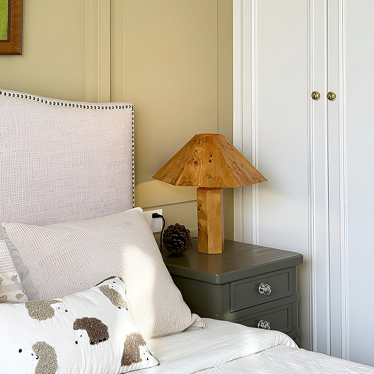 Gena Table Lamp