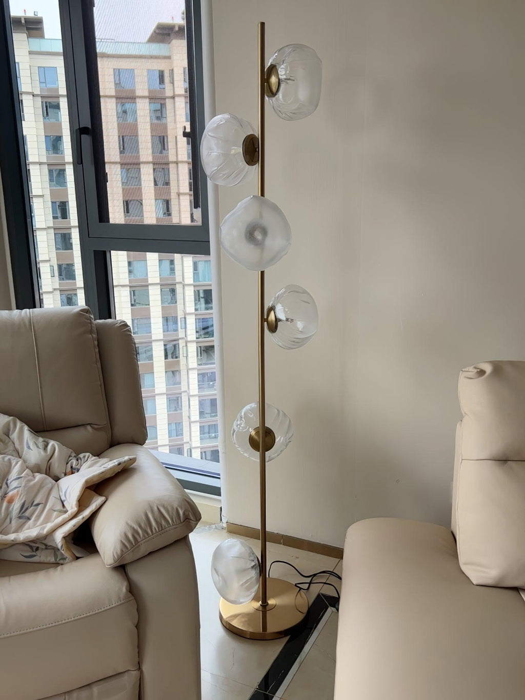 Glass Petals Floor Lamp Floor lamp