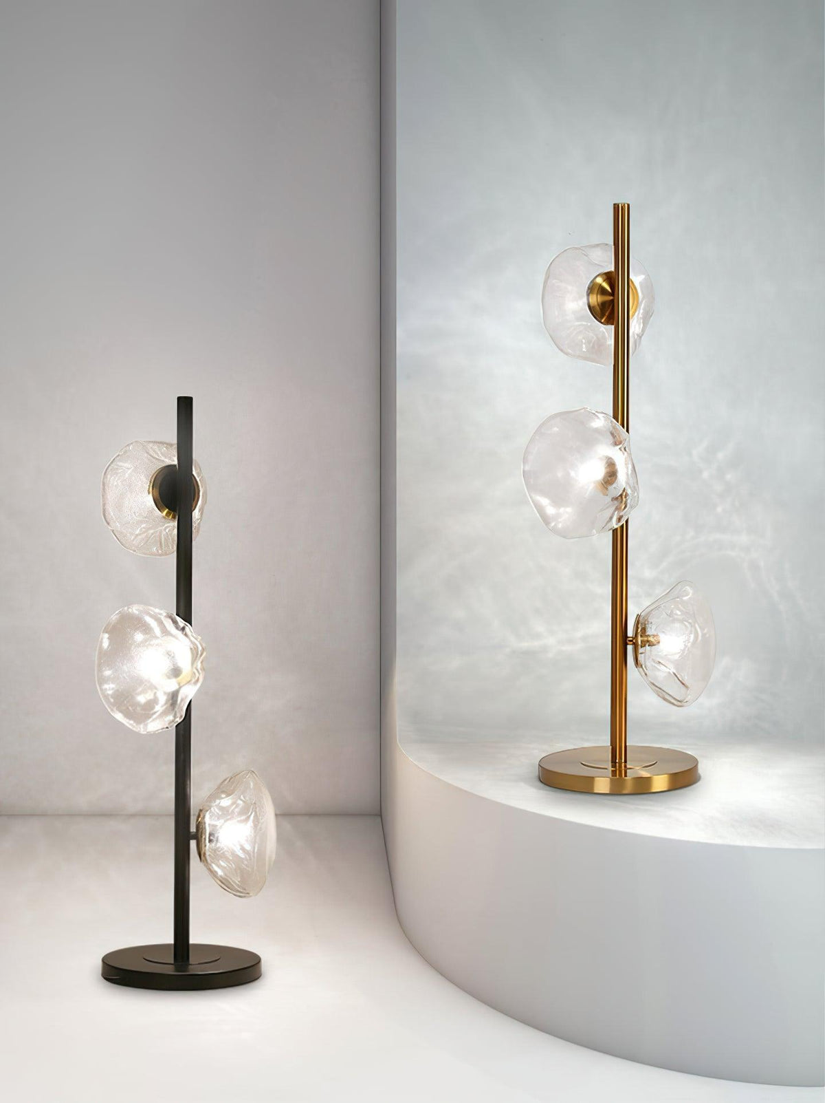 Glass Petals Table Lamp Table lamp