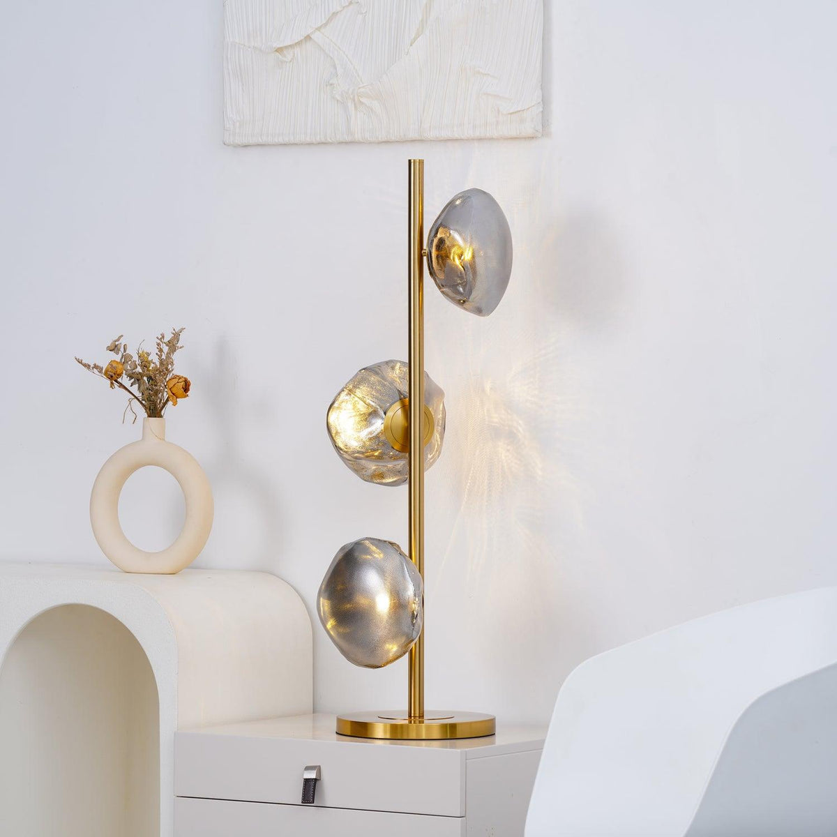 Glass Petals Table Lamp Table lamp