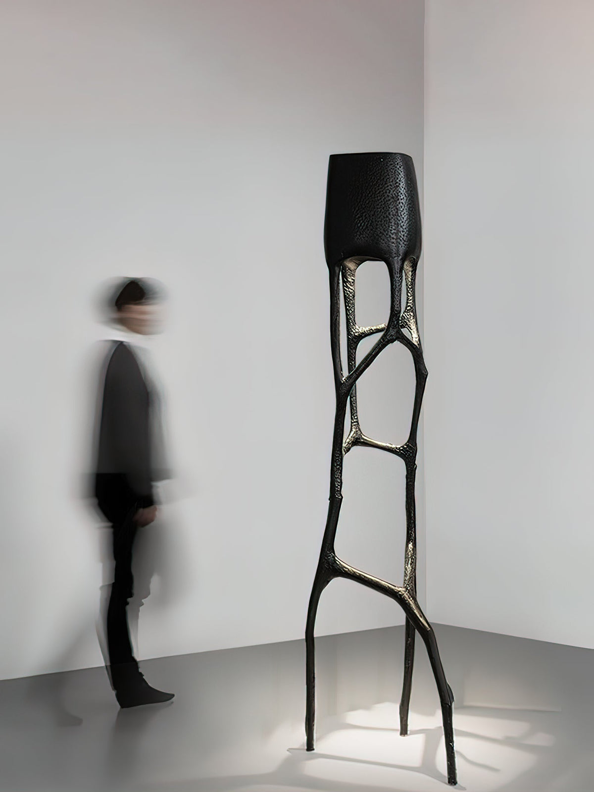 Gothic Sculpture Floor Lamp Floor lamp