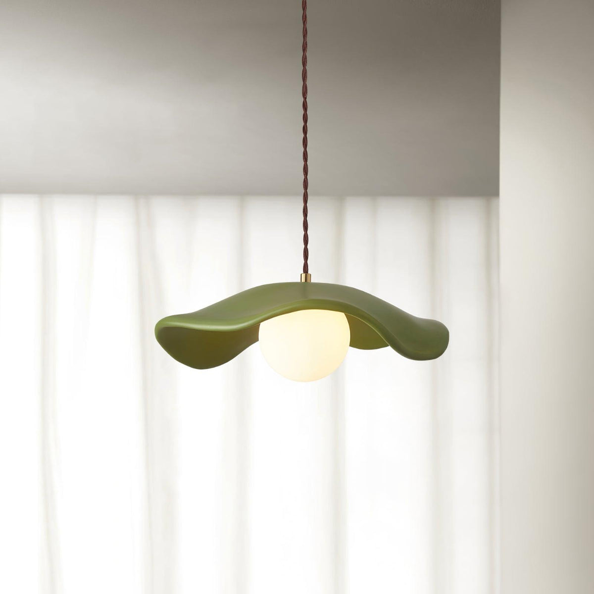 Hats Pendant Lamp ? 13.7″ x H 3.9″/ Dia 35cm x H 10cm / Green Pendant light