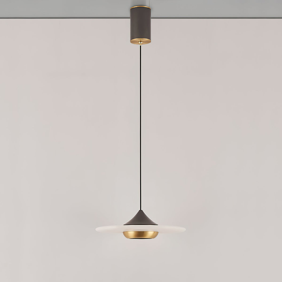 Ipno LED Alabaster Pendant Light