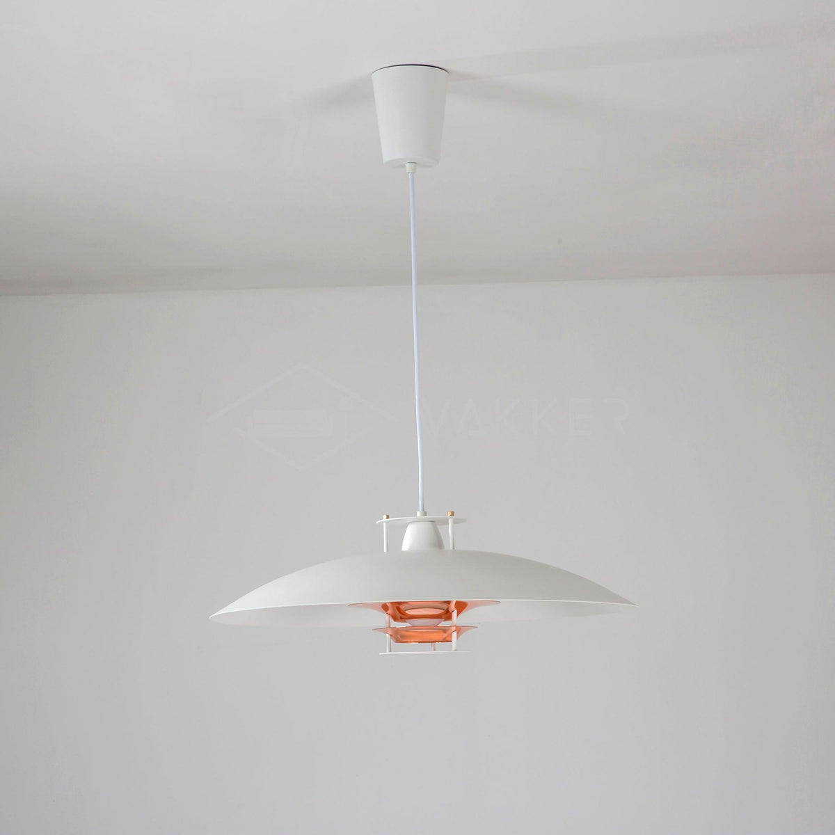 JL 341 Pendant Light ? 17.7″ x H 6.3″ / Dia 45cm x H 16cm / white + Rose gold Pendant light