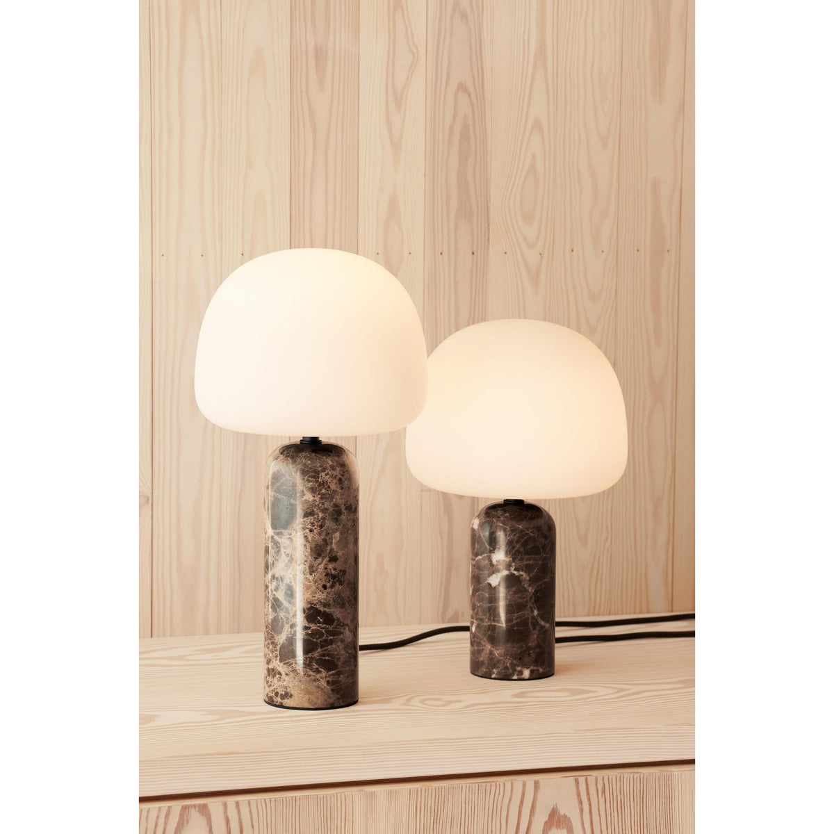 Kin Table Lamp
